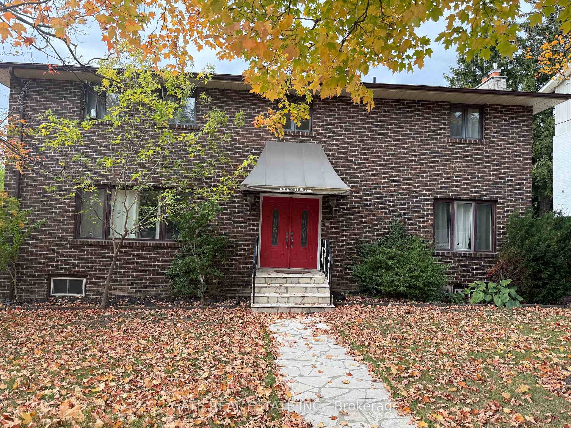 A RARE property ! Not to MISS !