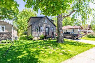 Located just minutes from Fanshawe College and directly across from East Carling Public School, this charming 1.