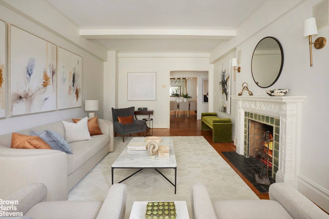 ALL OPEN HOUSES BY APPOINTMENT ONLY PLEASE VIEW VIDEO FOR MORE INFORMATION Perched on the 11th floor, this grand scale Classic Seven blends pre war elegance with a sophisticated modern ...