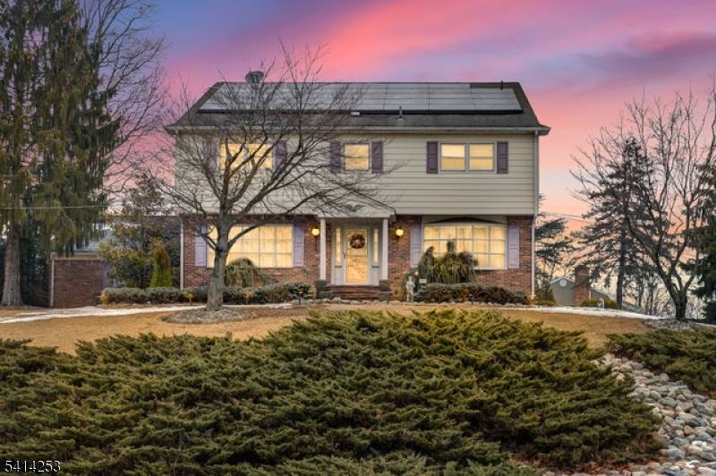 Enjoy 3, 520 square feet of living space on a quiet cul de sac in one of Scotch Plains' most desirable neighborhoods.