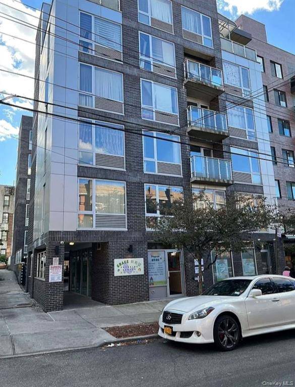 Located in the heart of Flushing at the intersection of 34 Ave and Union St, this community facility is now available for lease.