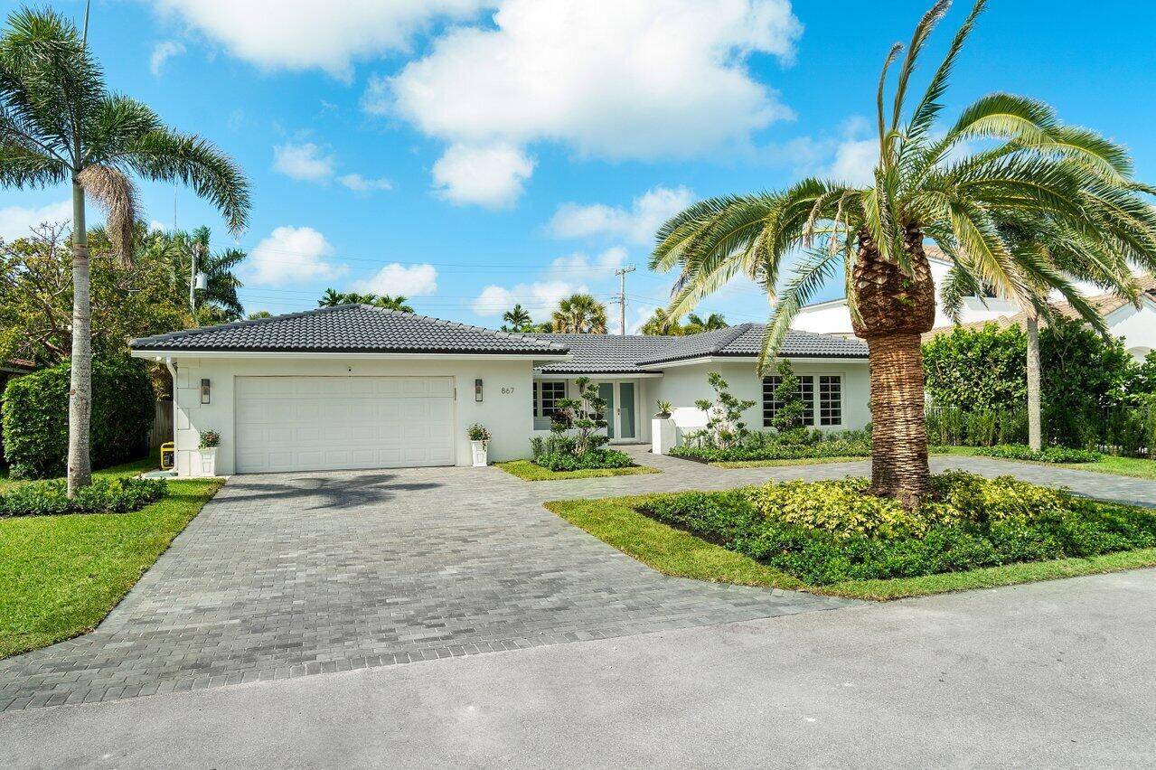 Welcome to this stunning seaside home, located just 200 yards from the neighborhood's private ocean beach access.