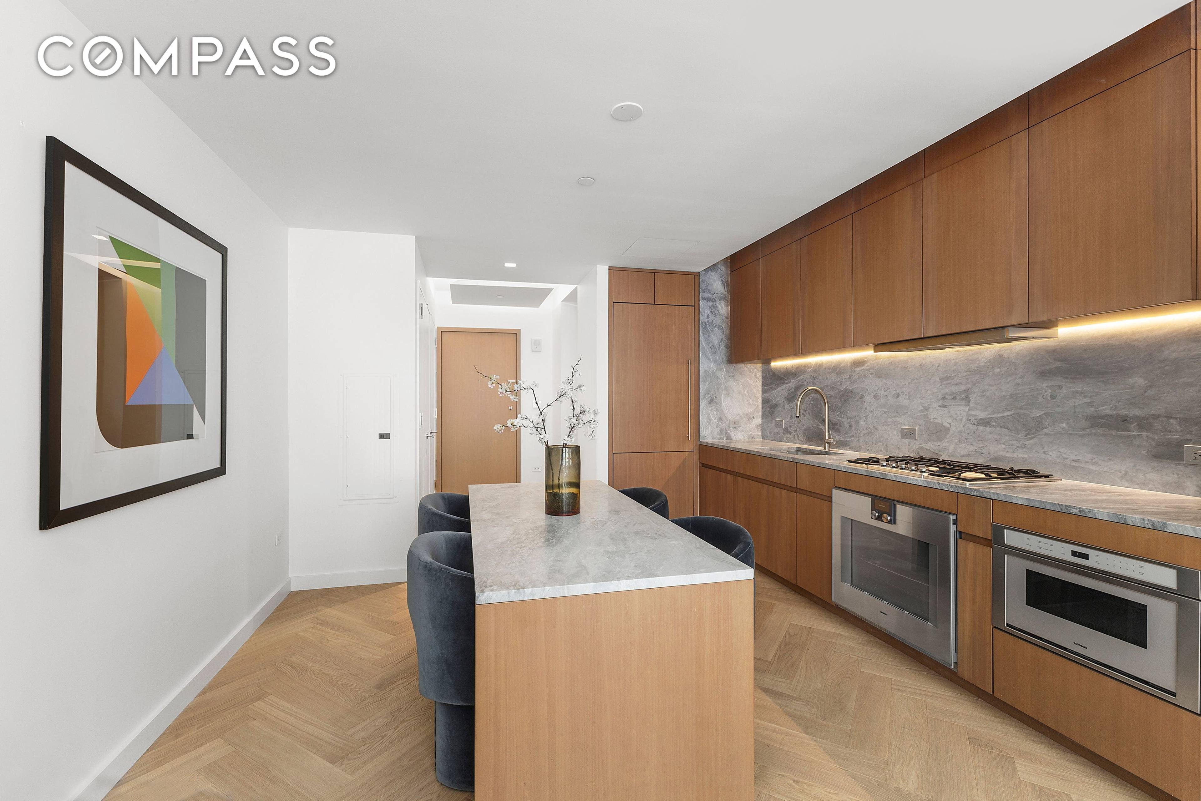 Designed by renowned architect Alvaro Siza with interiors by Gabellini Sheppard, Residence 2B is an 860 square foot south facing one bedroom home showcasing elegantly appointed modern finishes.
