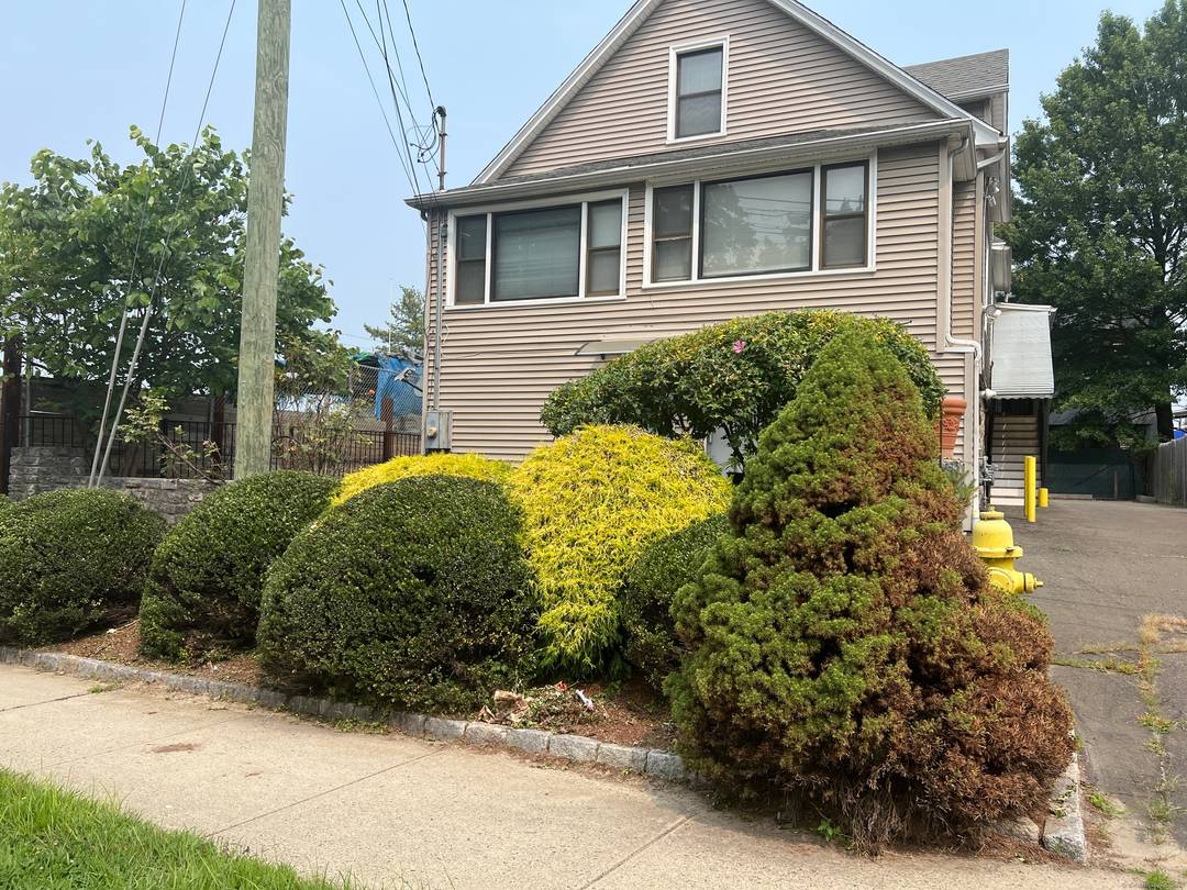 Location ! Location ! Location !