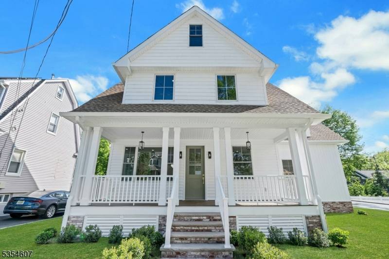 NEW PRICE ! Prepare to be captivated by this exceptional, extensively renovated 1910 residence by The Maoli Group.