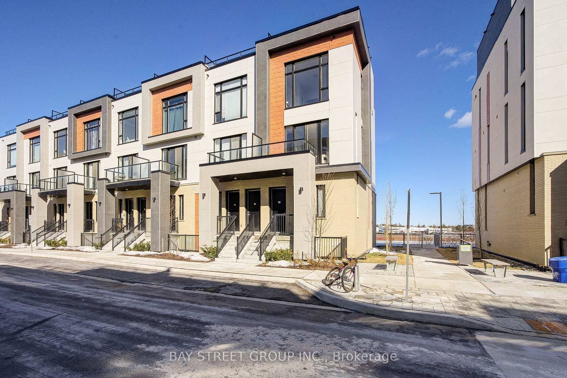 Brand new luxury 3 bedrooms, 3 washroom End unit condo townhouse, Upper Model, back on greens with 1732 Sq.