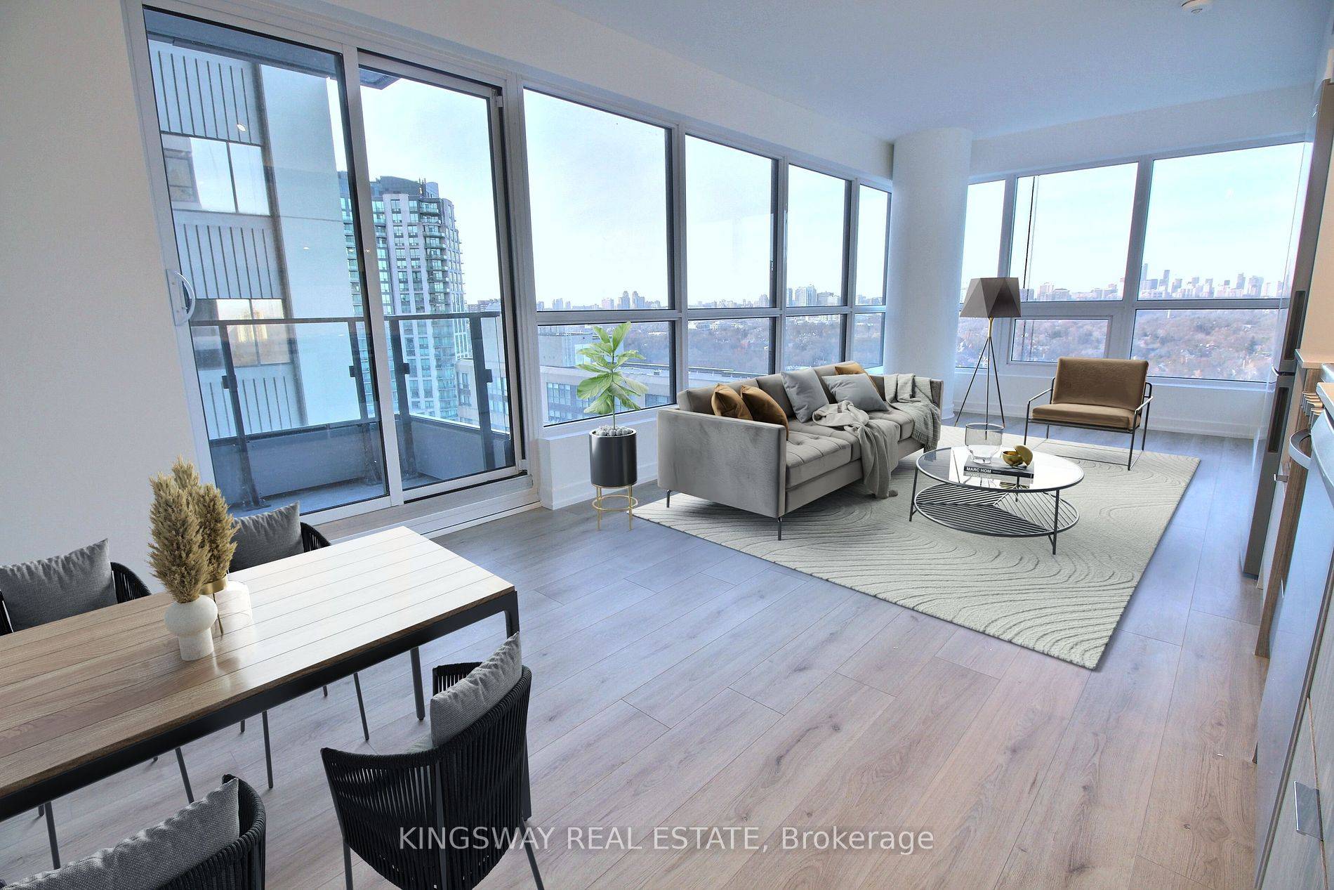 The Rosedale, Located Conveniently On The Bloor Line.