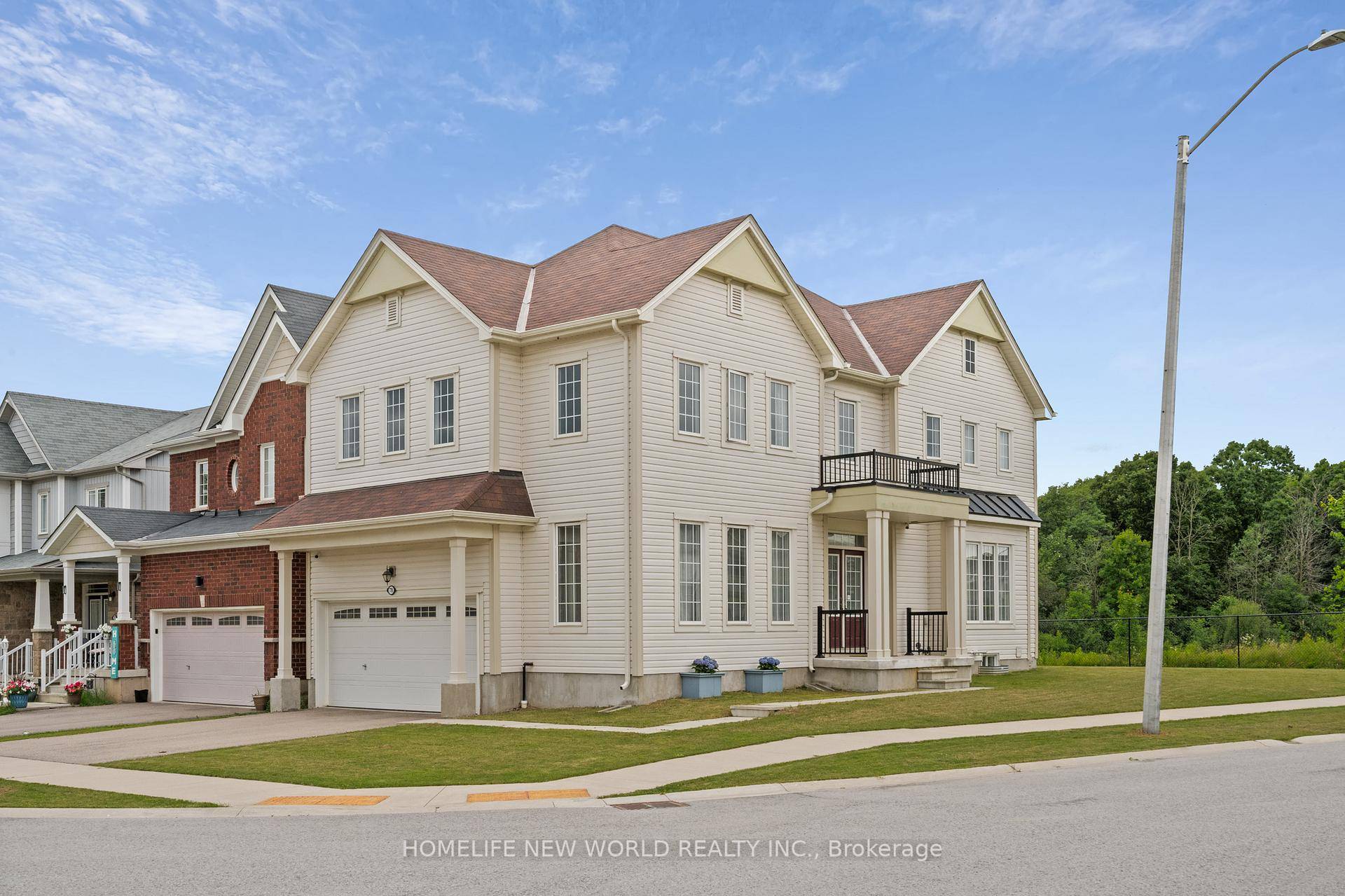 Must See... Stunning Detached Home With Spacious 4 Large Size Bedrooms, Rarely Found Premium Corner Lot Backing To A Pond.