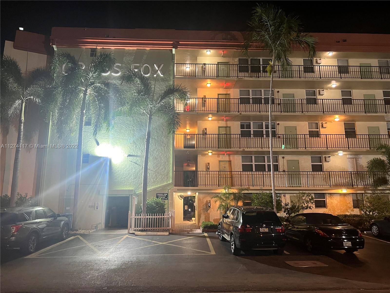 Enjoy owning in this unique condo East of US1 just a few blocks from Fort Lauderdale by the Sea with its amazing restaurants and wonderful beach.