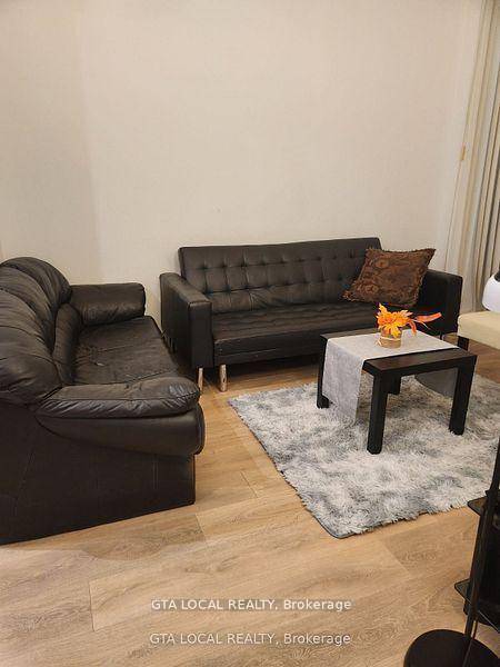 Boutique Living at DuEast Condos 1 Bed, 1 Bath 565 Sq Ft.
