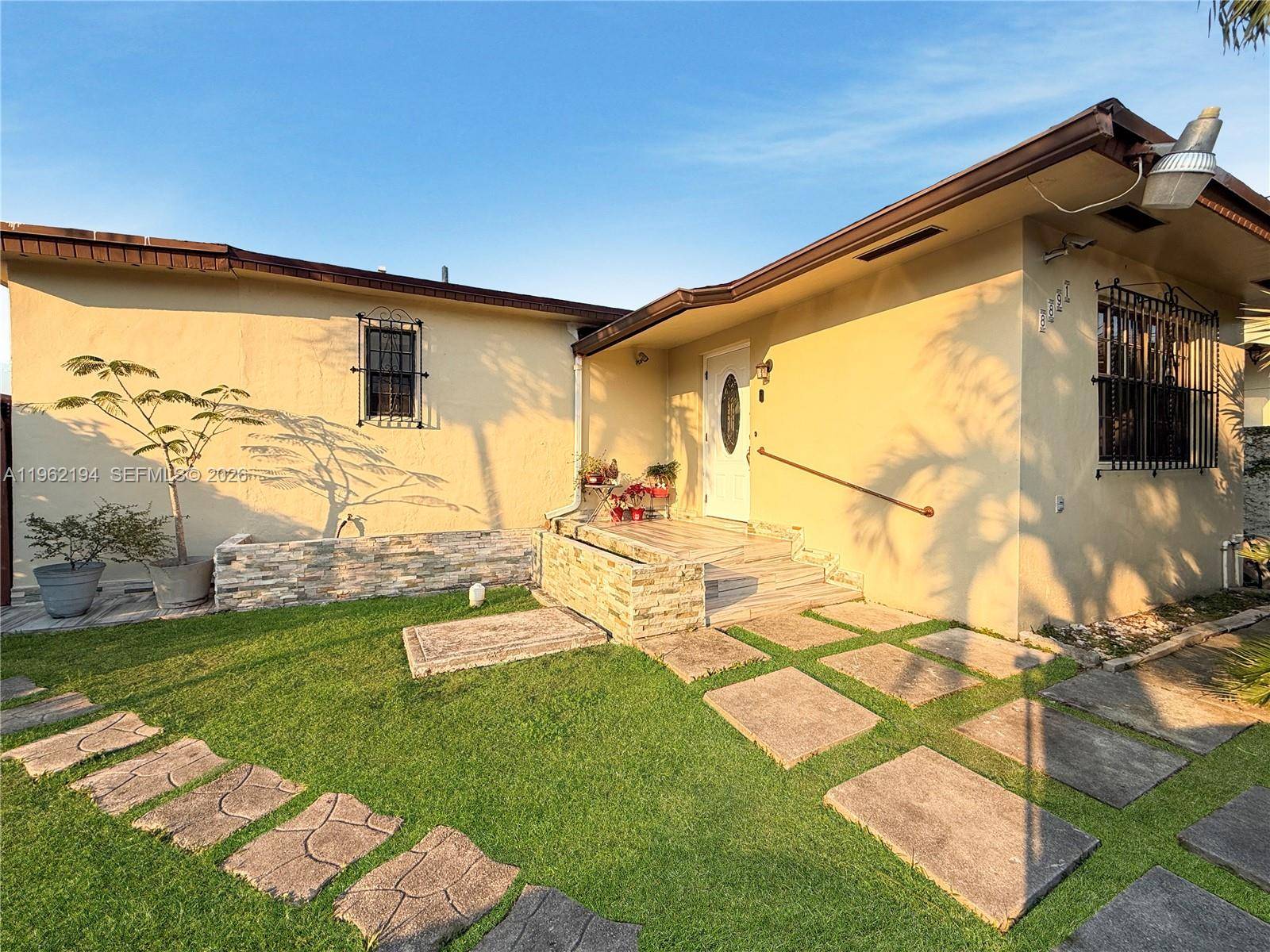 Located in the highly desirable Westchester area, this property sits on a nearly 1 4 acre lot with zoning that allows for the construction of two homes an excellent opportunity ...