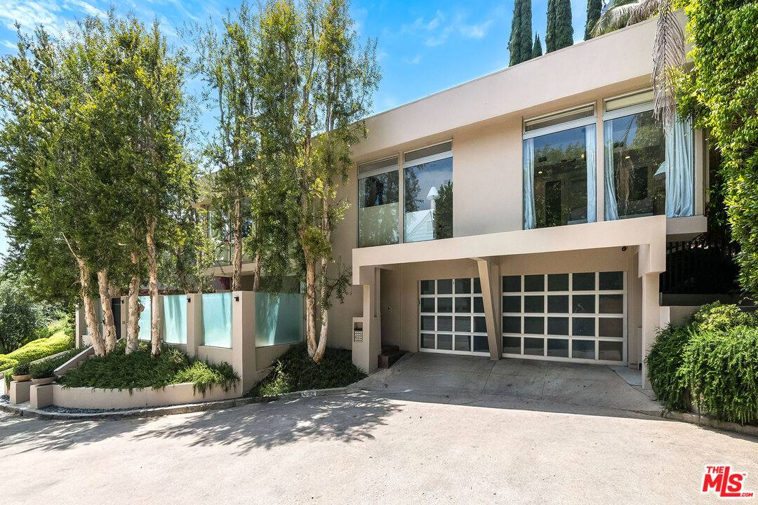 1331 CORDELL PL 3BR Sunset Strip La