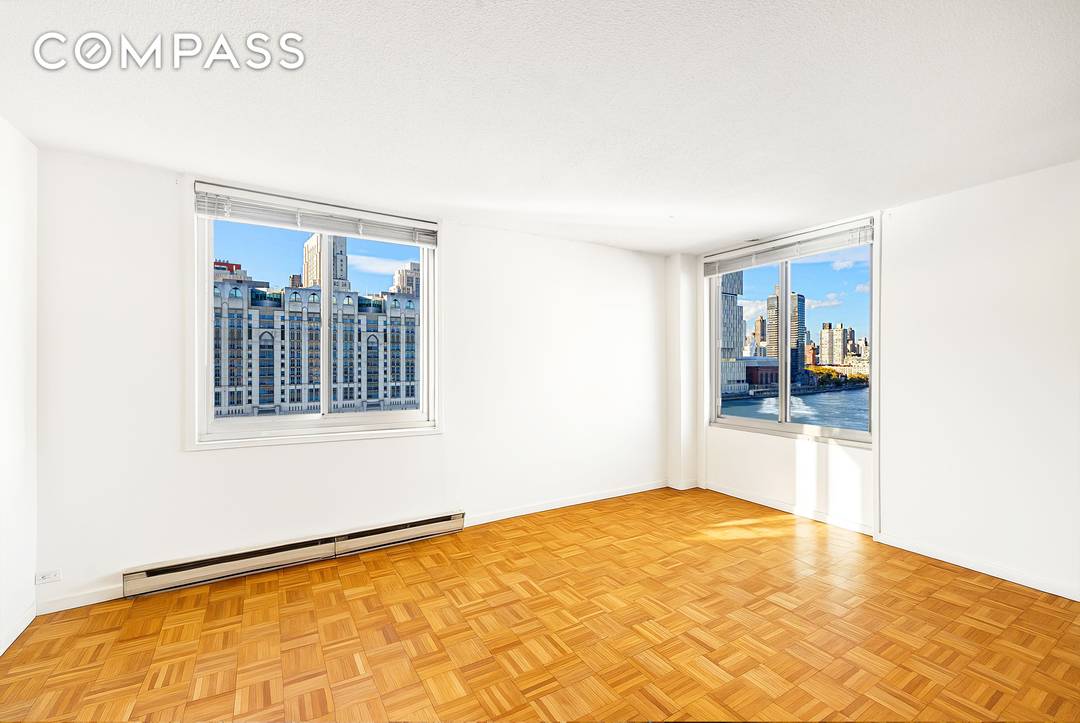 Welcome to your urban sanctuary at 555 Main Street, Unit 1204 !