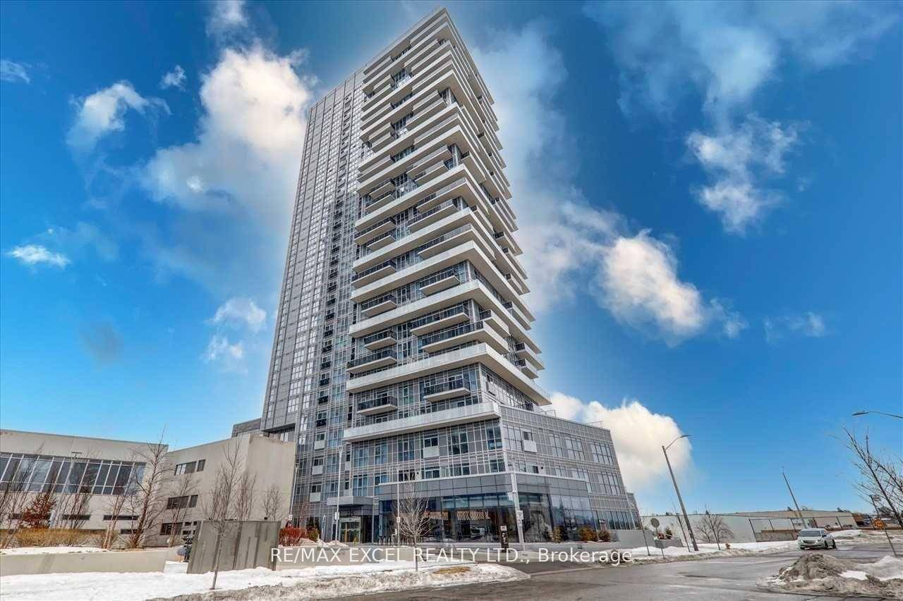 Stunning 1 bedroom den unit in Selene Condo by Tridel.