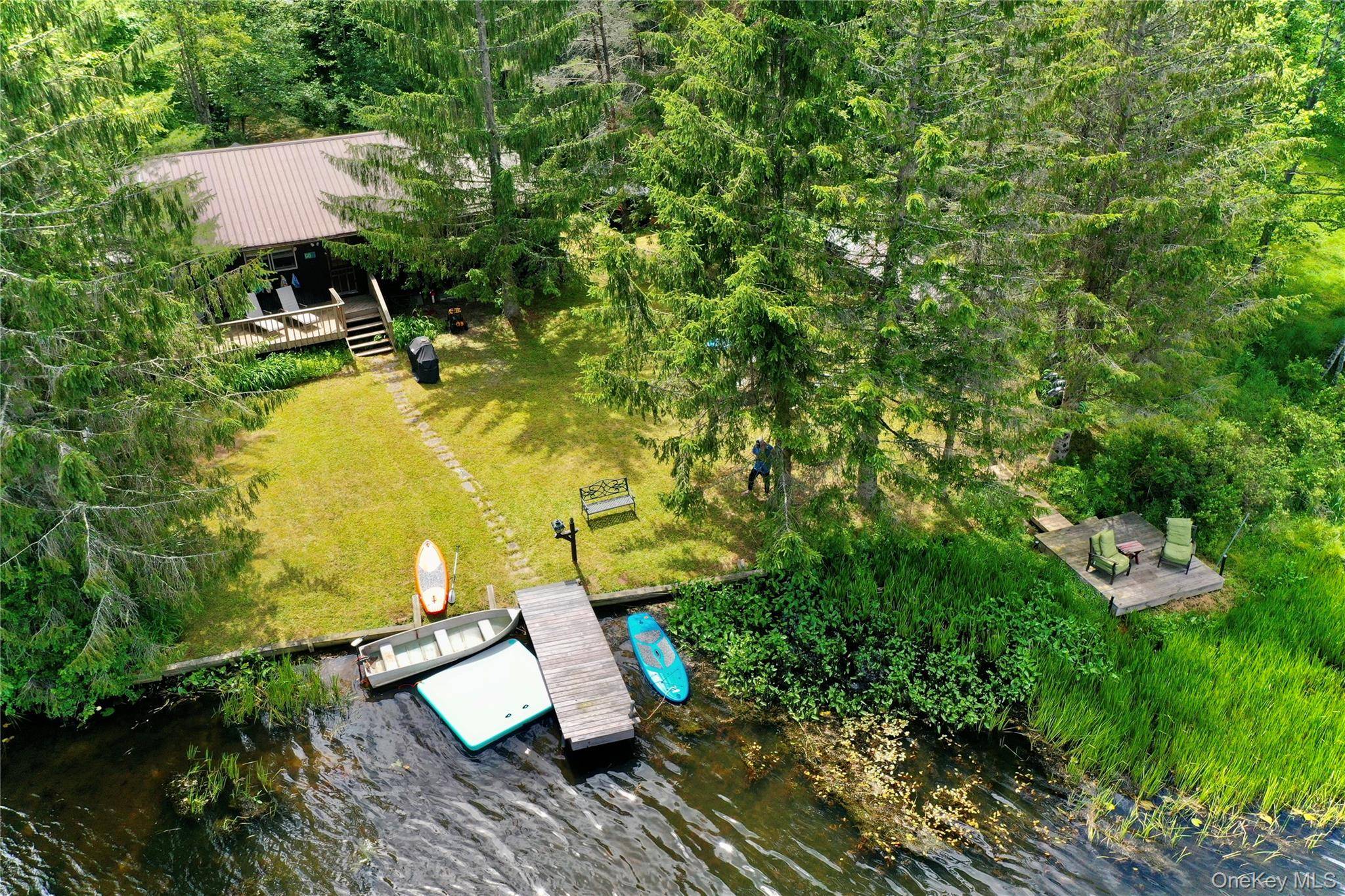 Escape the Rat Race Lakefront Living in the Catskills Looking for the ultimate Catskills getaway ?