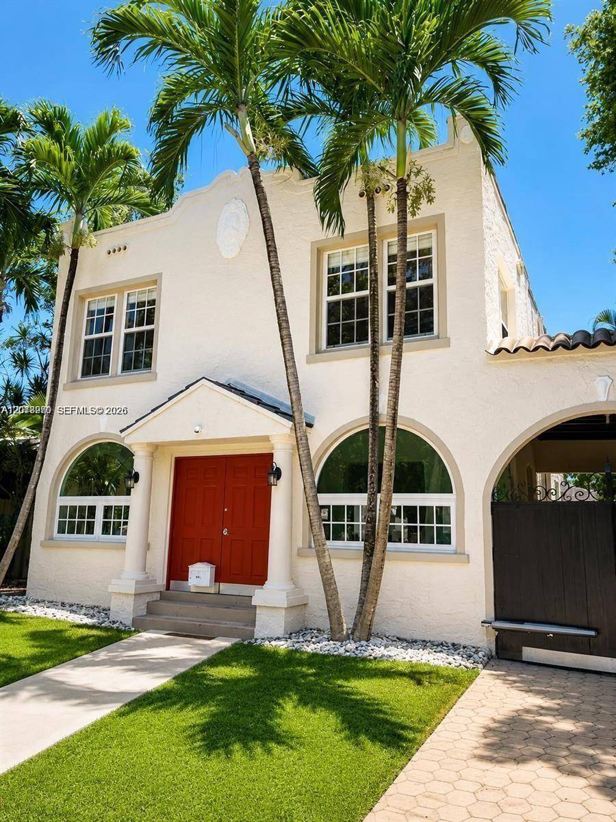Located in the heart of historic Buena Vista, just three blocks from Miami s renowned Design District, this completely remodeled two story residence seamlessly blends timeless character with modern luxury.