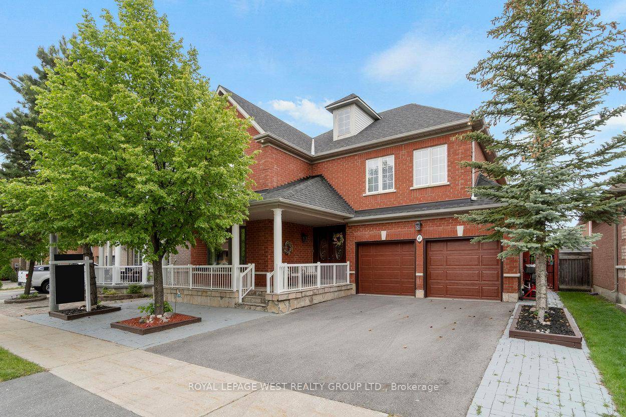 Set in the heart of sought after Vellore Village, this impeccably maintained detached home offers over 3, 000 sq.