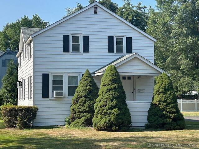 Wonderful four bedroom home in Greens Farms area of Westport.