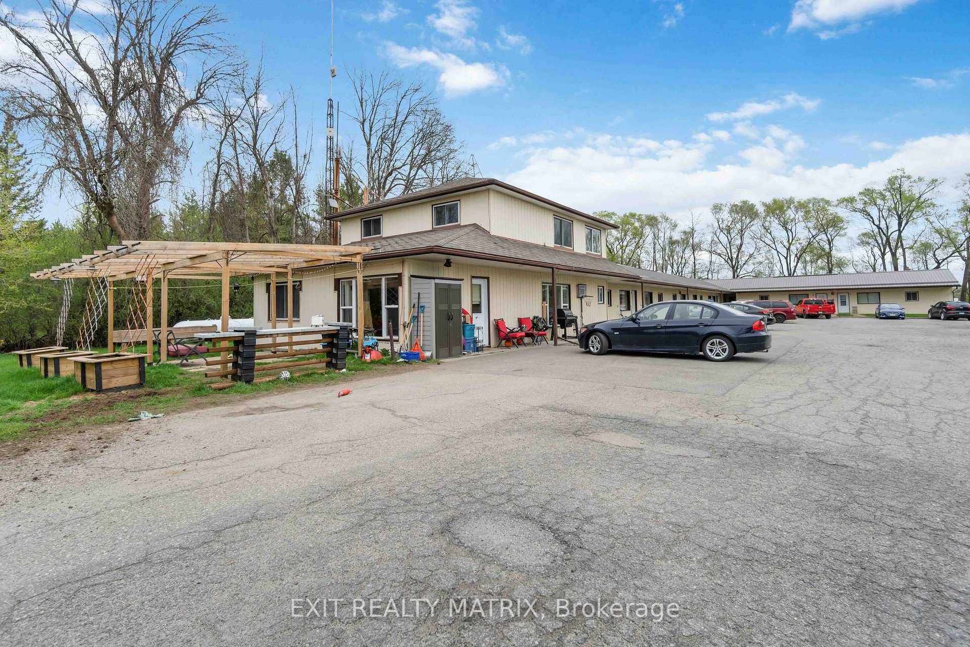 Bright, freshly painted 2 bedroom apartment with 2 full bathrooms located on the ground floor of this multi family property.
