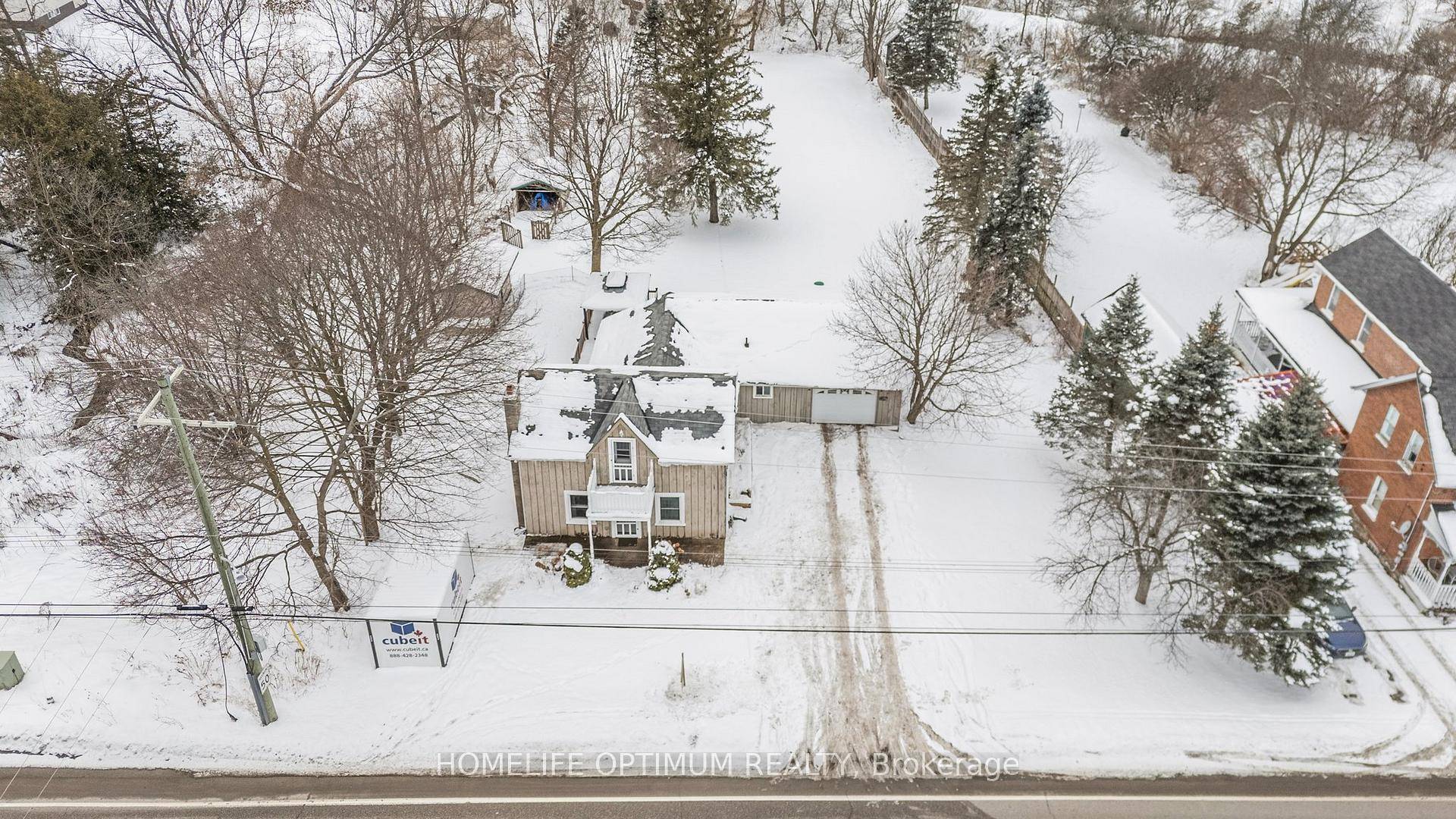 Welcome to 209 Barrie St, a truly remarkable property in the heart of Thornton !