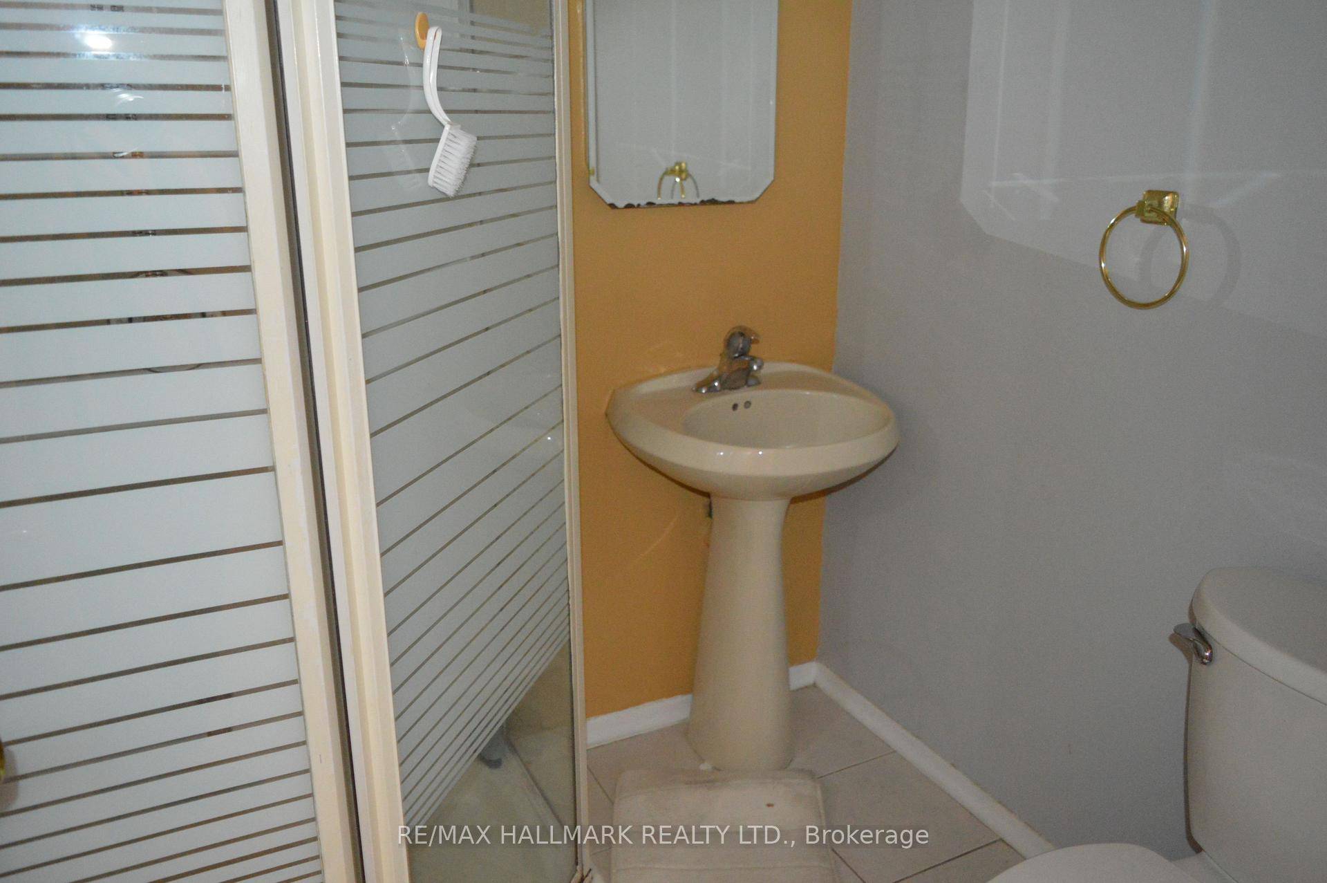 Bright amp ; well kept 2 Bed and 1 Bath lower apartment with Separate Private Entrance.