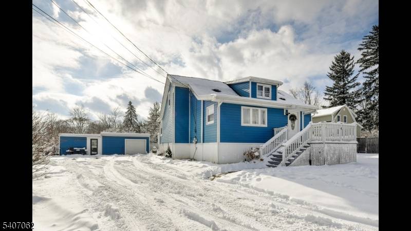 Welcome to this well maintained 3 bedroom, 2 full bath home located in a highly desirable neighborhood.