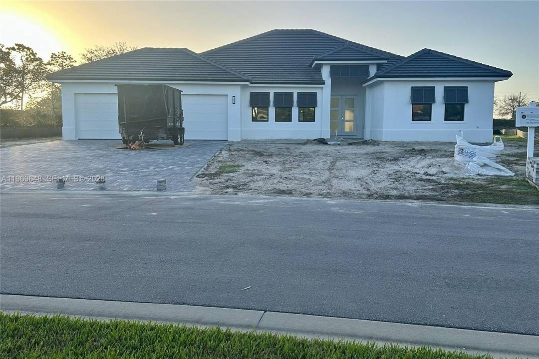 NEW CONSTRUCTION Ready in 4 6 Weeks !