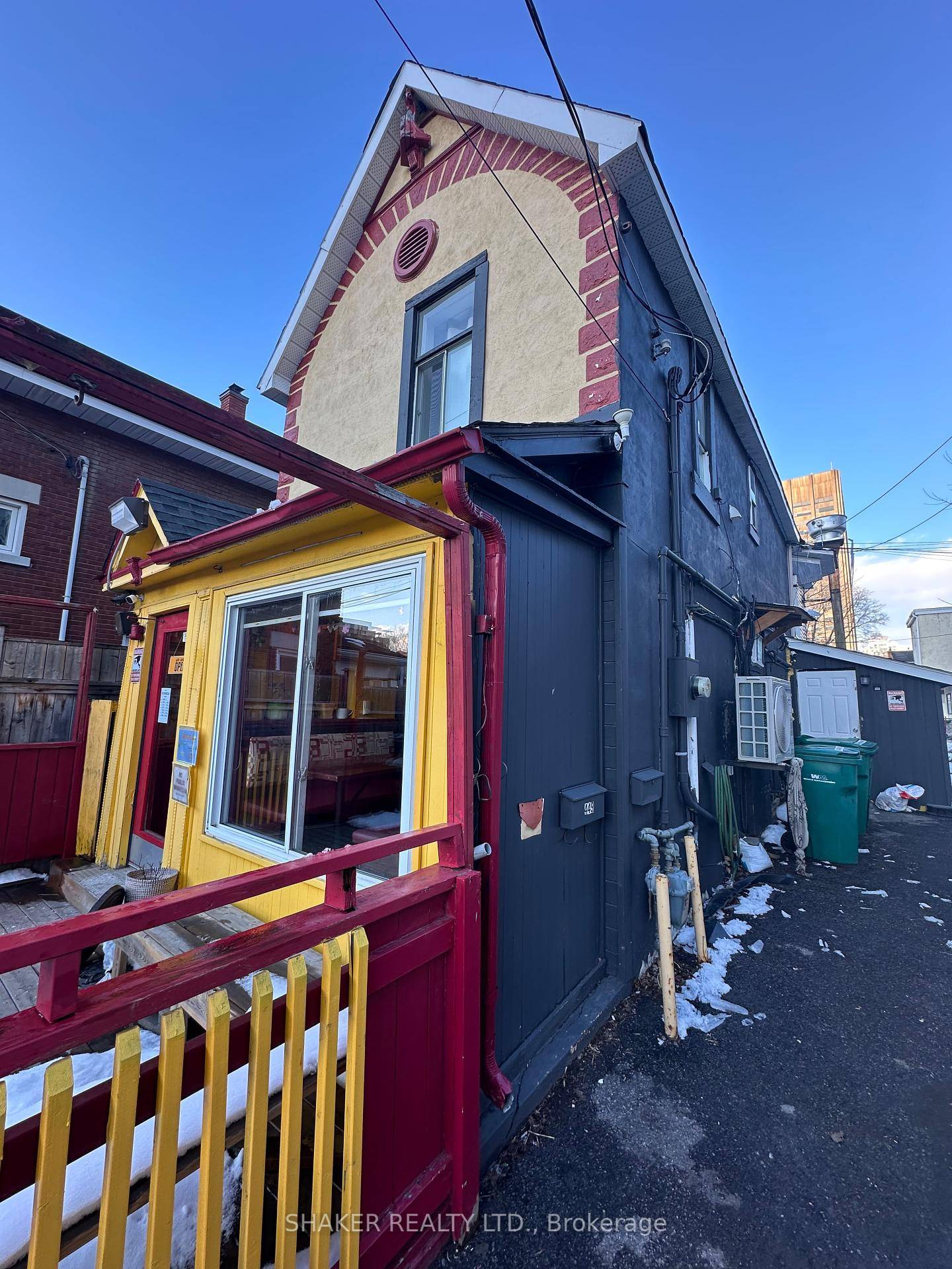 Prime Location on Preston Street one block from Claridge's ICON Building and Soho Building and very close to future Ottawa Hospital.