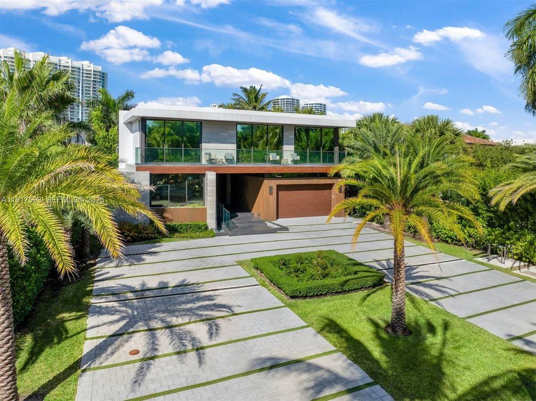 Completed in 2024, this newly built modern masterpiece in coveted Golden Beach offers exceptional craftsmanship, striking design, amp ; a tranquil outdoor oasis created for waterfront living.