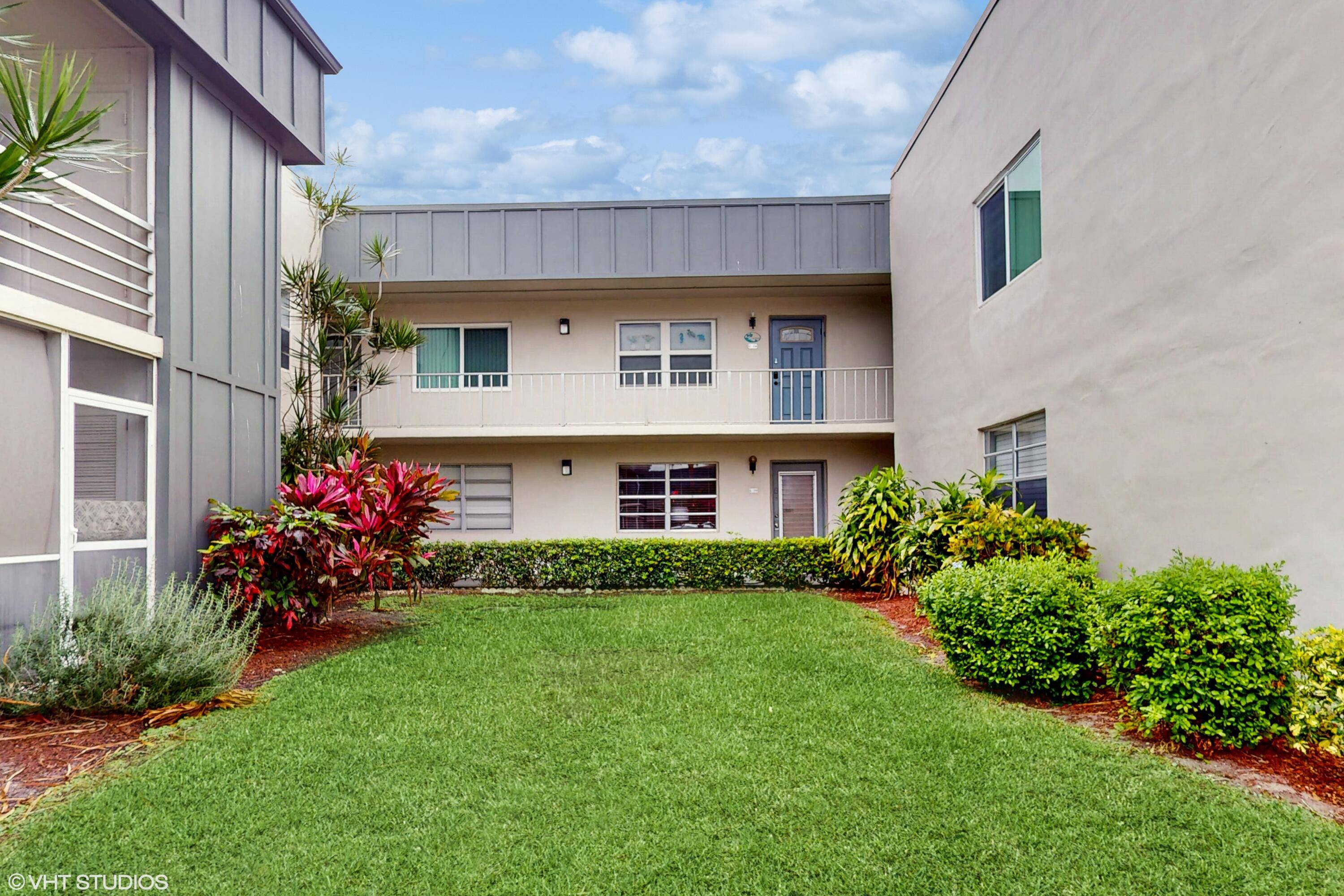 Beautiful 2 Bedroom, 2 Bath End Unit Condo Private Canal OasisDiscover your own private retreat in this stunning 2 bedroom, 2 bath end unit condo, perfectly situated along a tranquil ...
