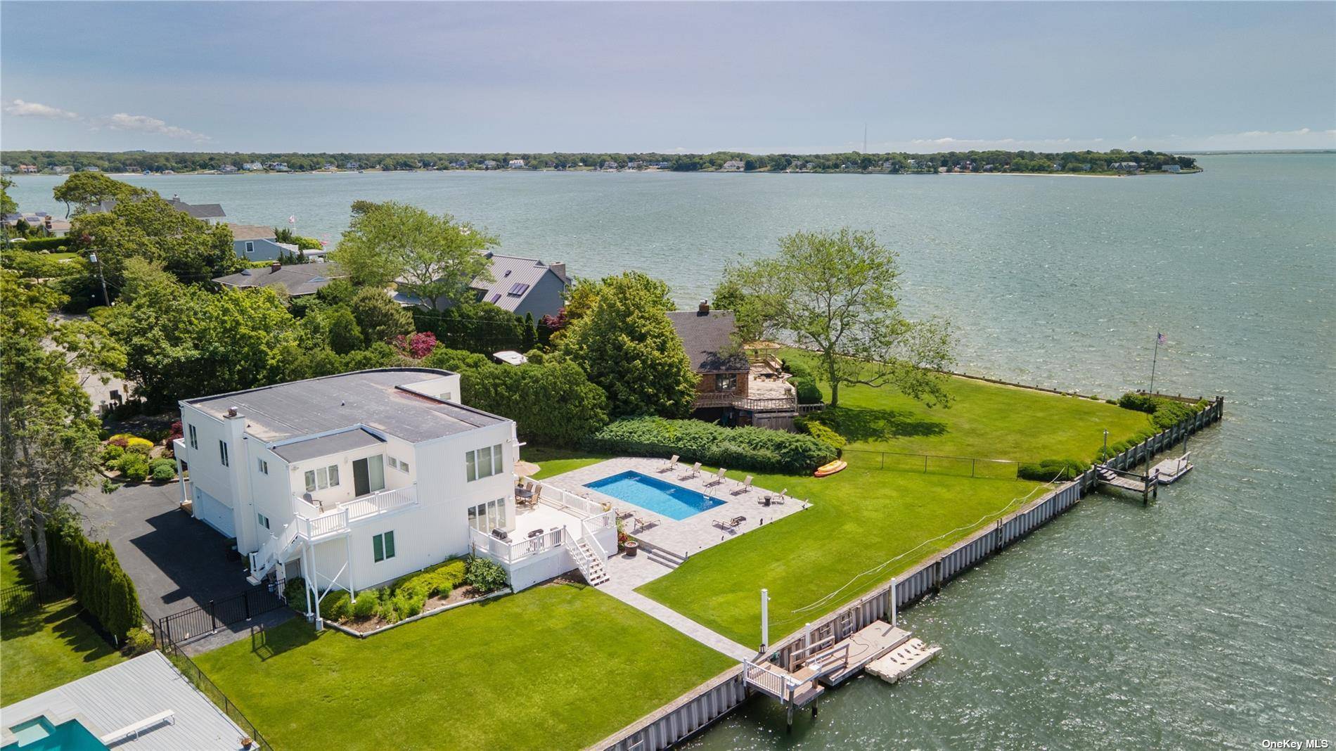 HAMPTONS YR. ROUND RENTAL 5 BR, 3.