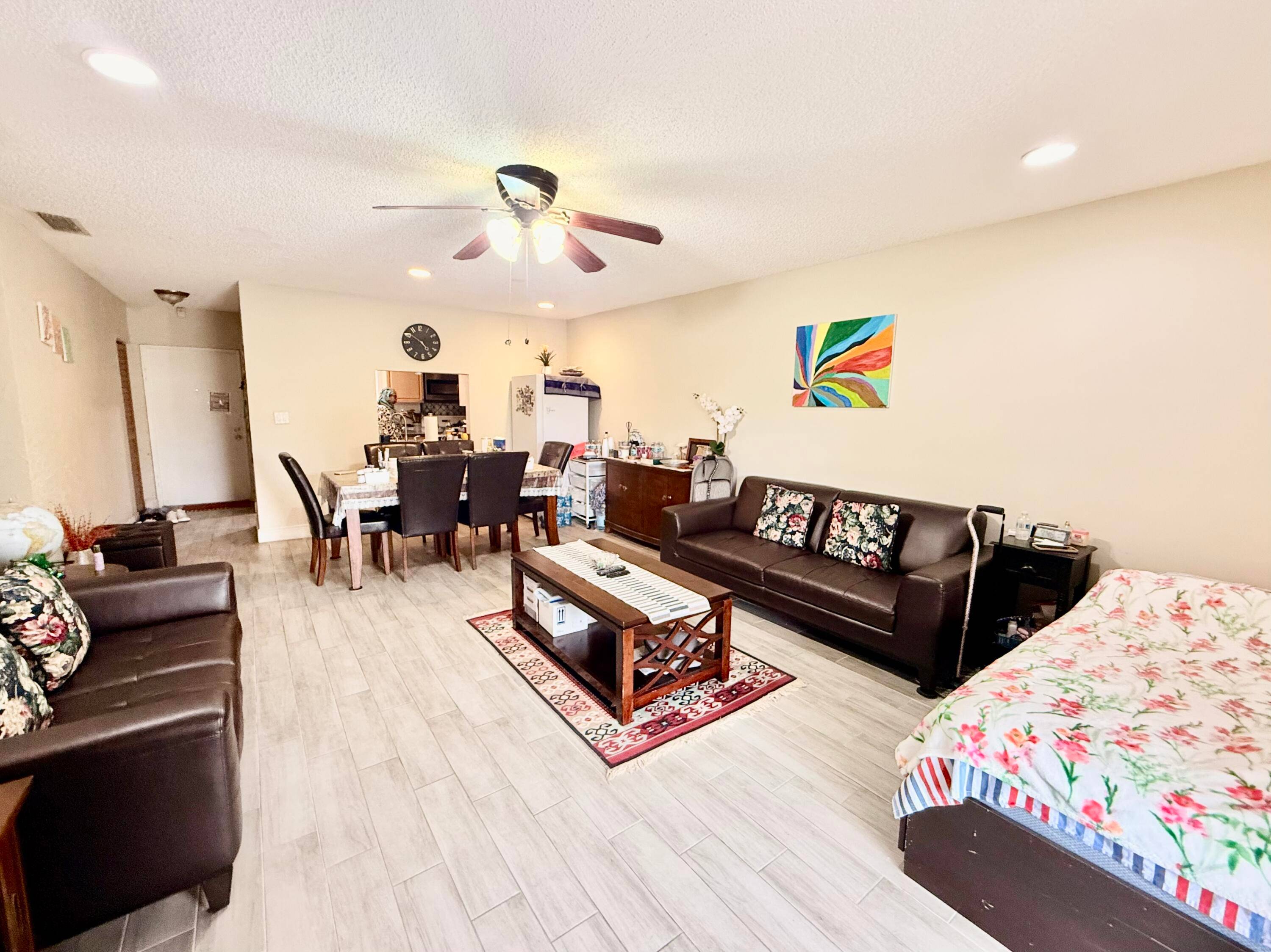 Great opportunity to own a beautiful 2nd floor lake front condo in Boca Terrace.