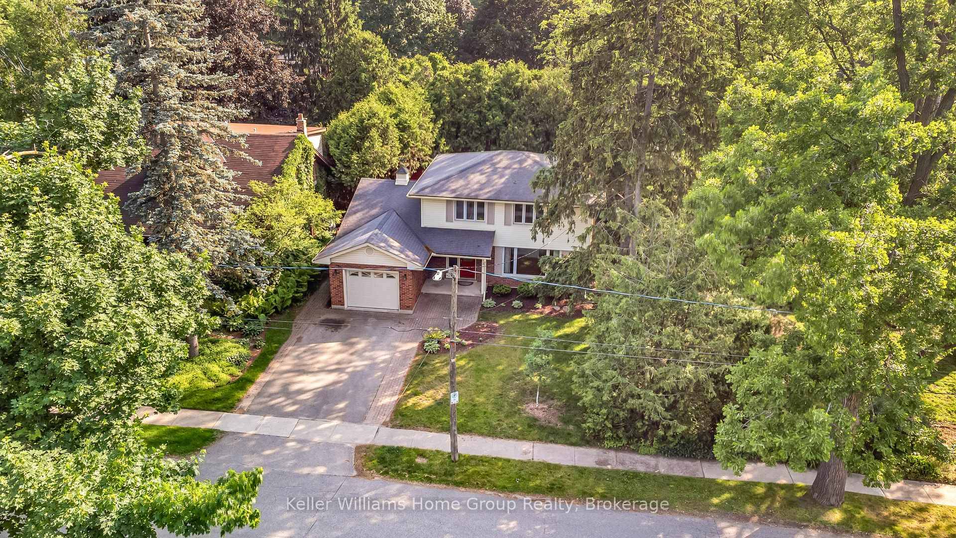 This 3 1 bed 4 bath home is located in the heart of old university, and its reputation as one of the most desirable areas of the city is very ...