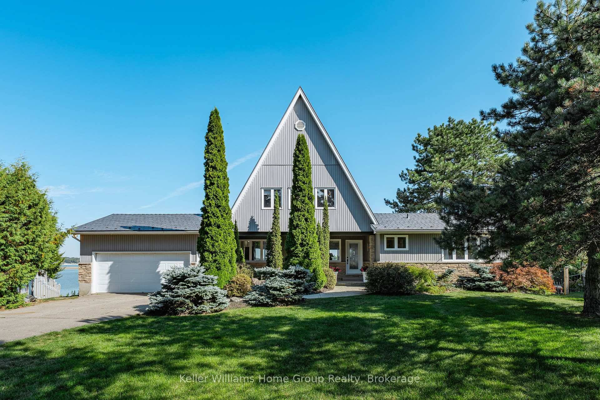 Welcome to beautiful 137 Rennie Blvd.