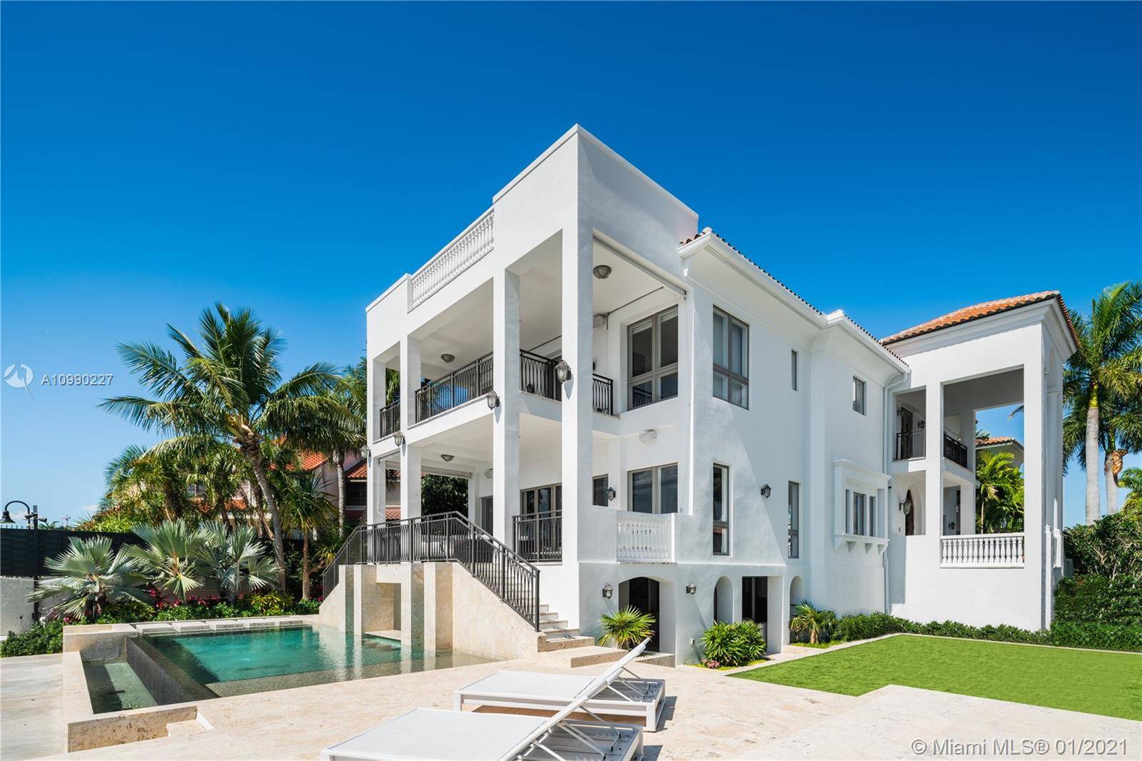 3590 Crystal View Ct Residential Florida