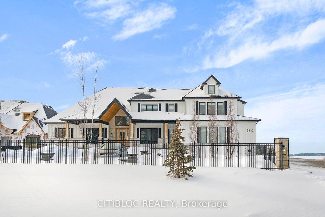 Welcome to this beautiful, gated countryside property.