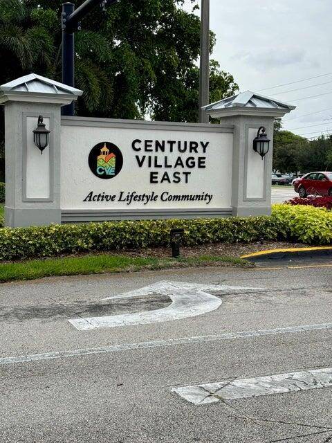 TOTALLY RENOVATED ! ! Don't miss seeing this light and bright ground floor unit !