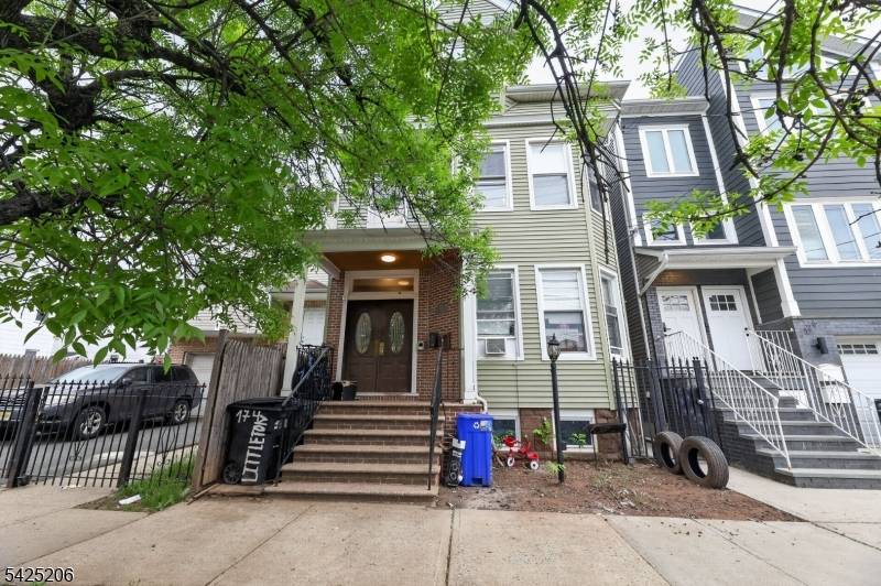 Exceptional 2 family home located on a highly desirable block in Newark.