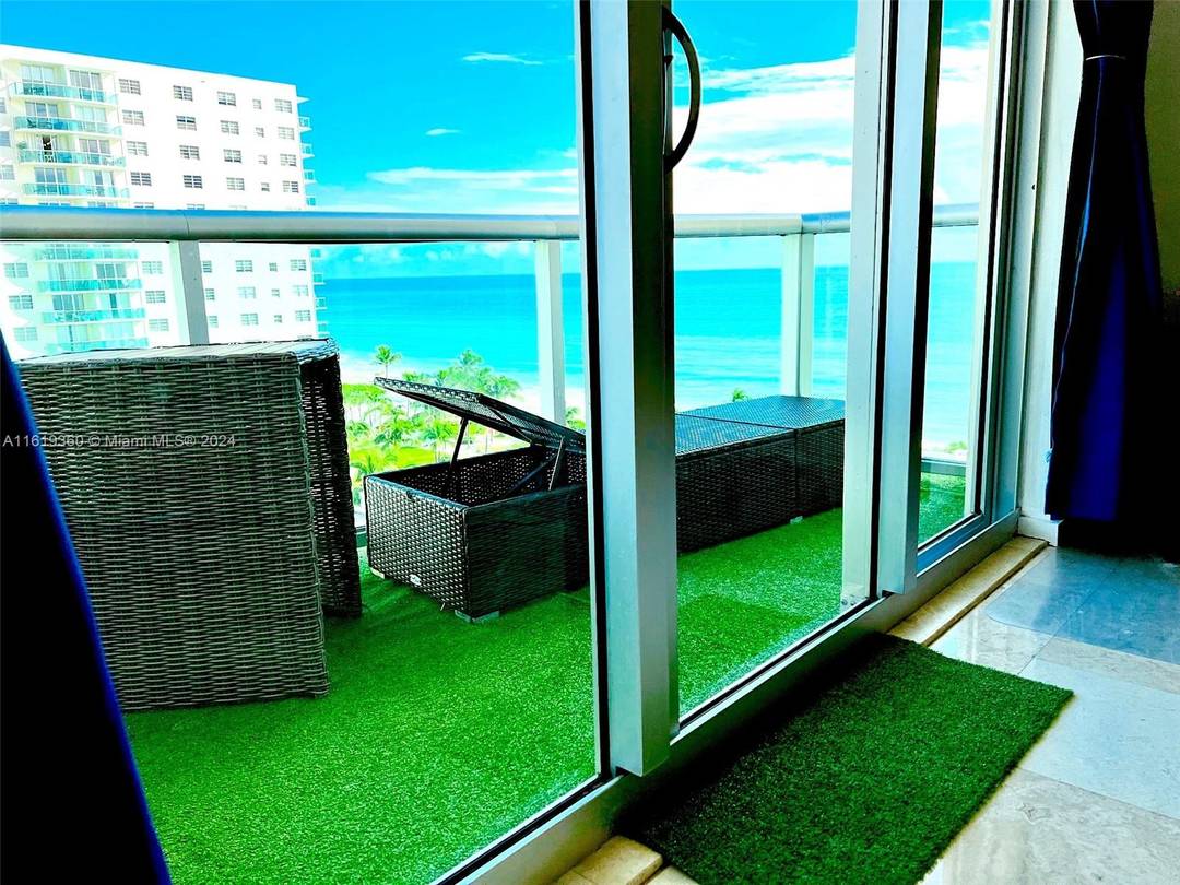 Tides on Ocean Drive, this 1bedroom, 1bathroom apartment has been completely remodeled to be turnkey ready.