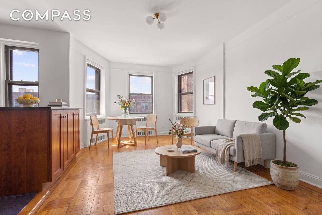 Ideally situated on the top floor of a charming pre war elevator building, this bright and inviting residence offers an ideal blend of classic character and generous proportions in the ...