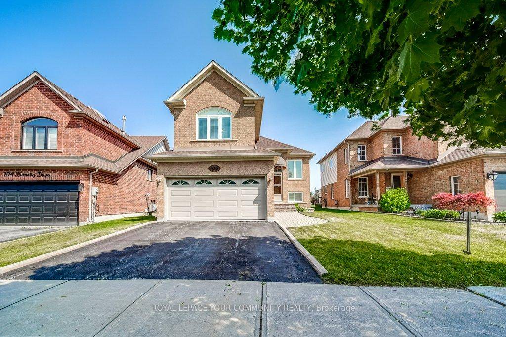 Welcome to the vibrant Keswick North Community and enjoy a home suited to multi generational living in a family oriented area.