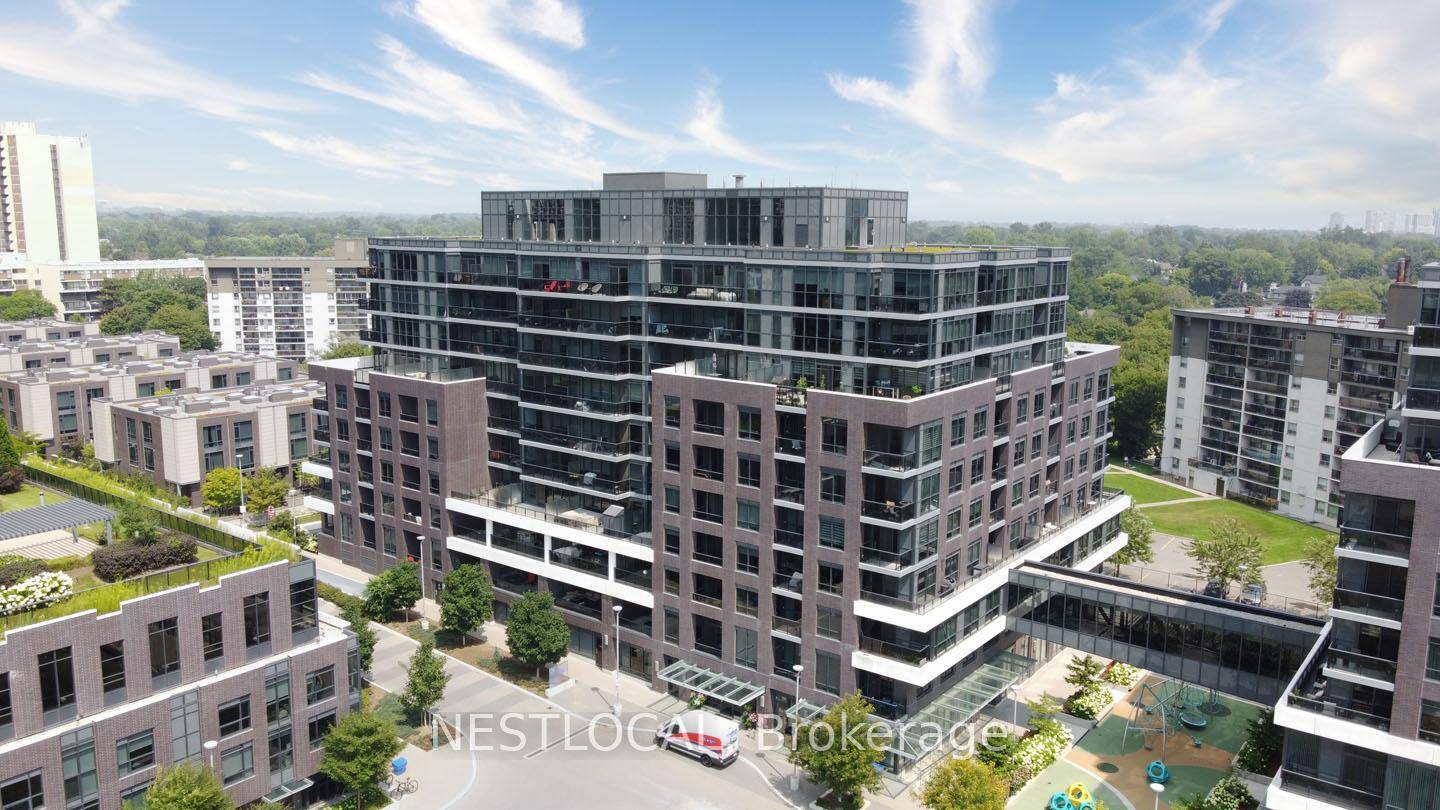 Welcome to this bright and beautifully designed 2 bedroom, open concept suite offering 732 sq.
