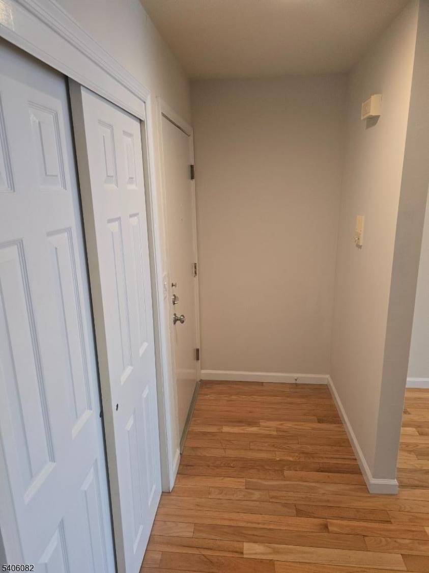 Sunny spacious condooffers a solid layout and excellent potential for buyers looking to personalize their next home.