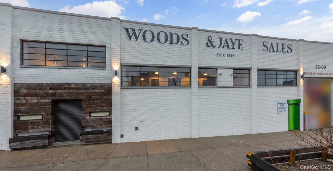 9, 566 SF Industrial Office Property We are pleased to present an exclusive industrial office property in the heart of Astoria South, offering unmatched accessibility, substantial capital improvements, and significant ...