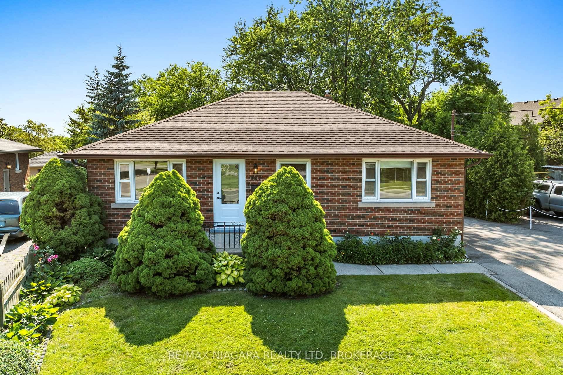 Character Filled Bungalow on Expansive Lot !