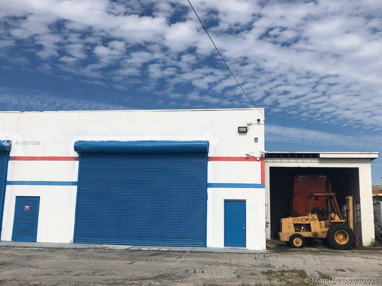 SPECTACULAR CORNER LOCATION FRONTING DIXIE HWY.