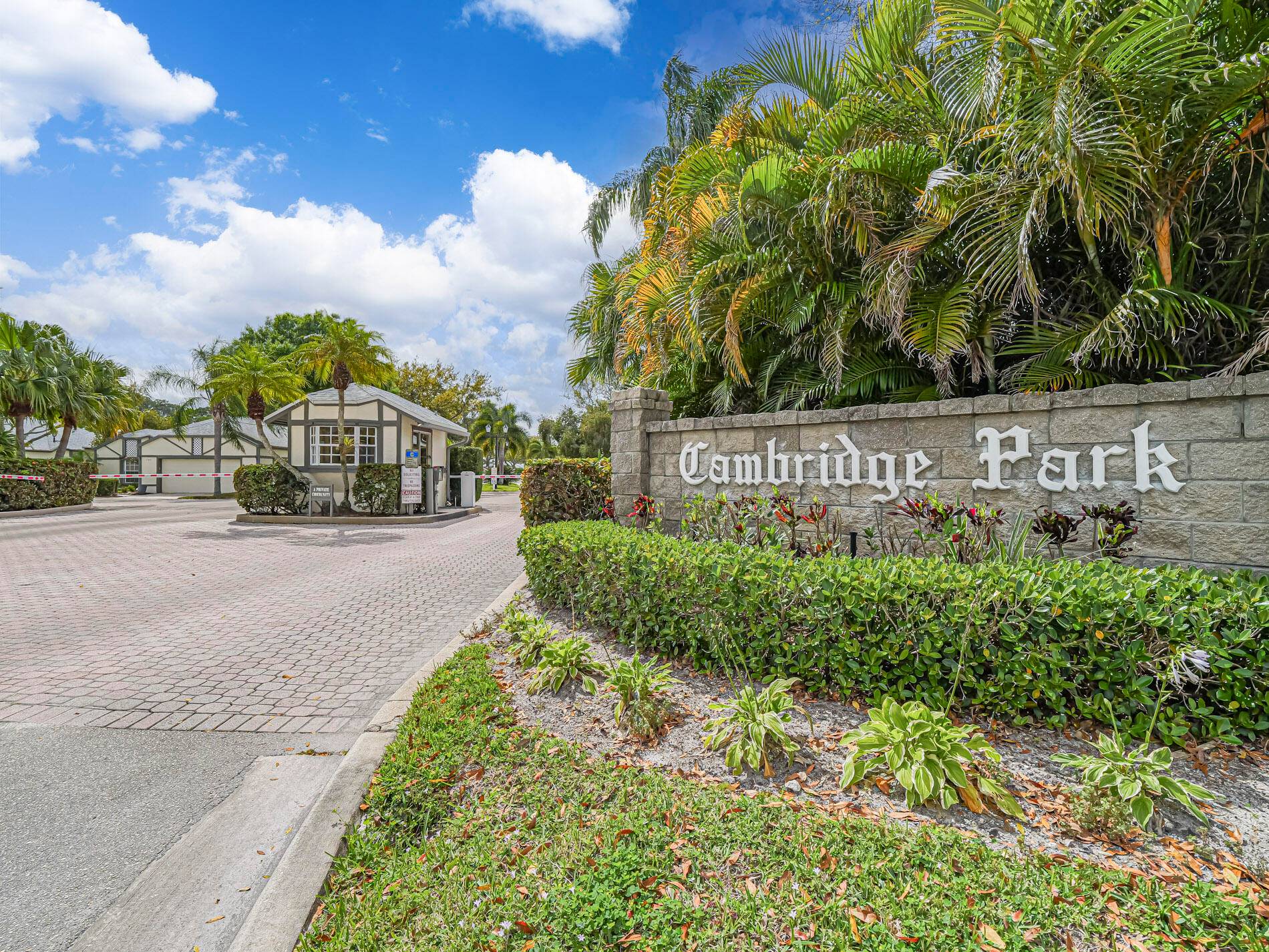 Located in Desirable community of Cambridge Park, Stunning Lakeview w Preserve walking trail on the East side for privacy, 1835 sq ft under air, 2 Bedrms, 2 Baths, Bright and ...