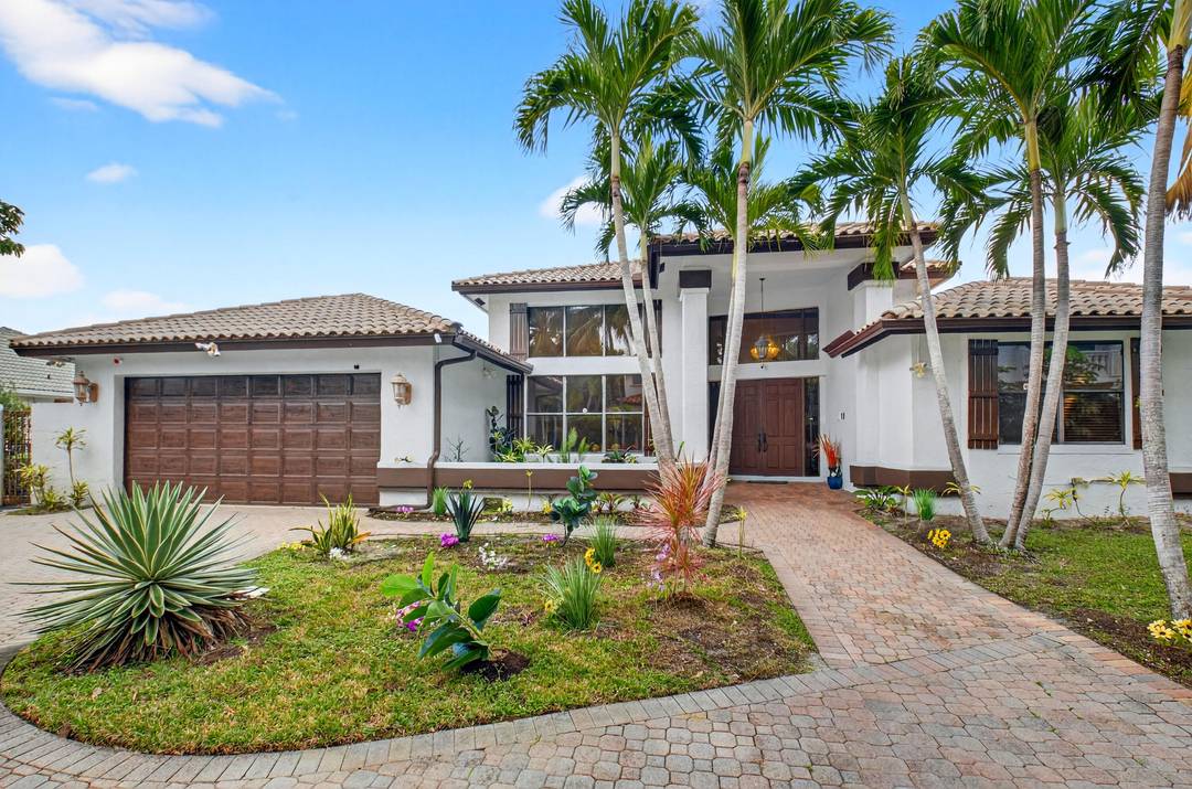 MOTIVATED SELLER ! 200k PRICE REDUCTION.