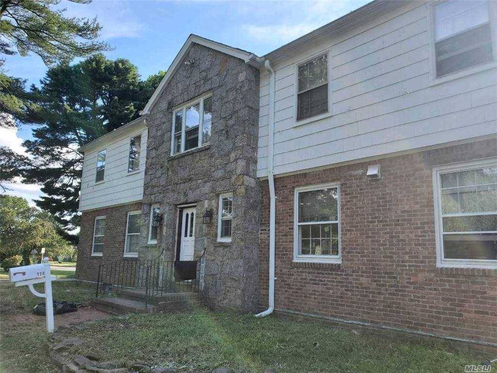 174 Phelps Lane, N. Babylon, NY, 11703 6 BR for sale, Residential