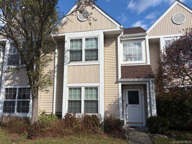 1st and 2nd floor Duplex Condo Spacious and airy with 2 Nice Size Bdrms, Lr Dr Combo, Kit, 1.